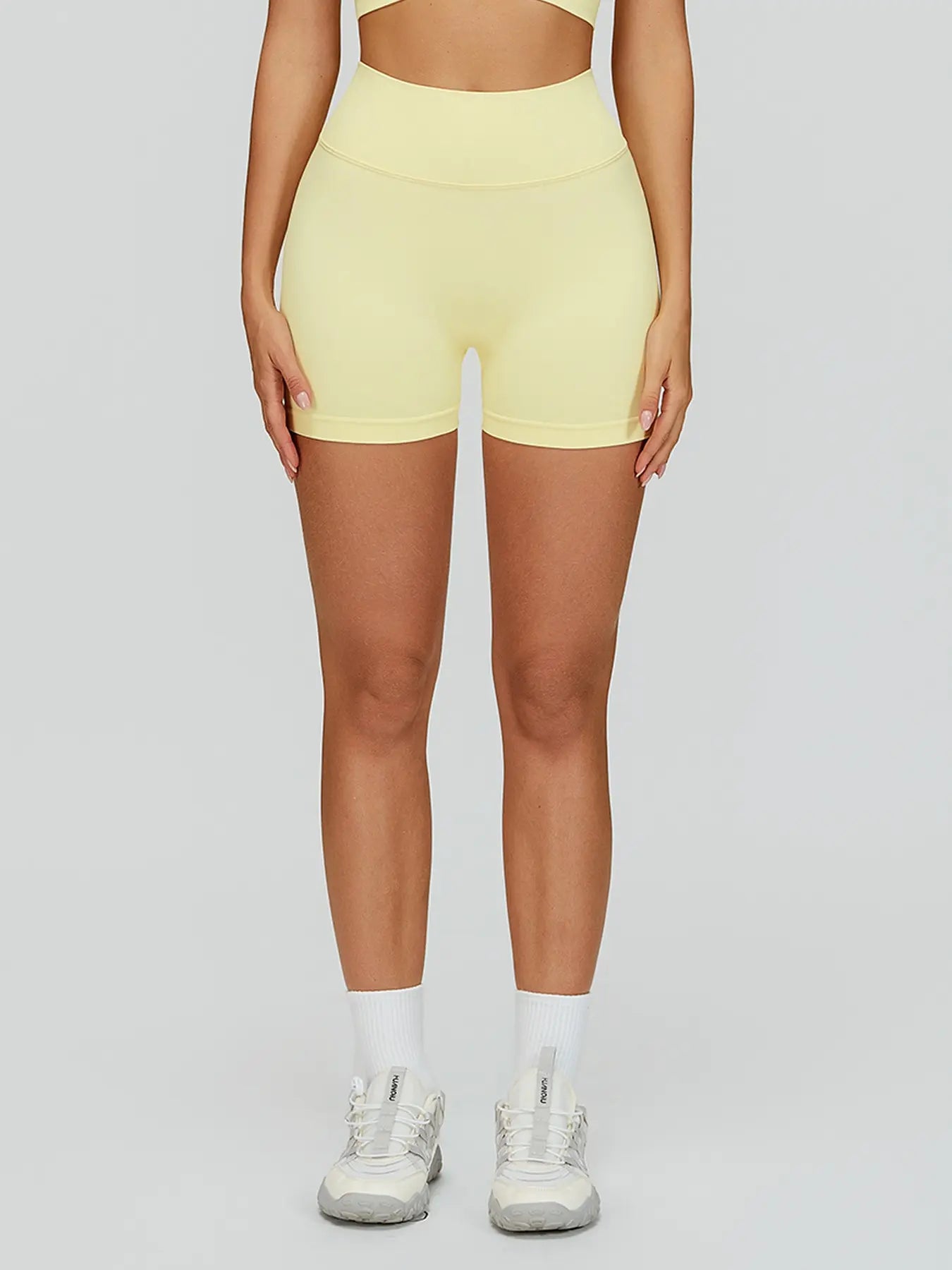 Women's Seamless Knitted Yoga Shorts, V-Neck Waist - image 2