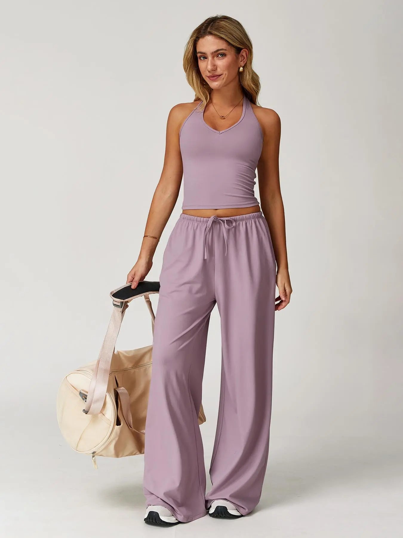 Women's Solid Halter Neck Top & Wide Leg Pants Sports Set, Casual Sleeveless Top & Pants for Daily…