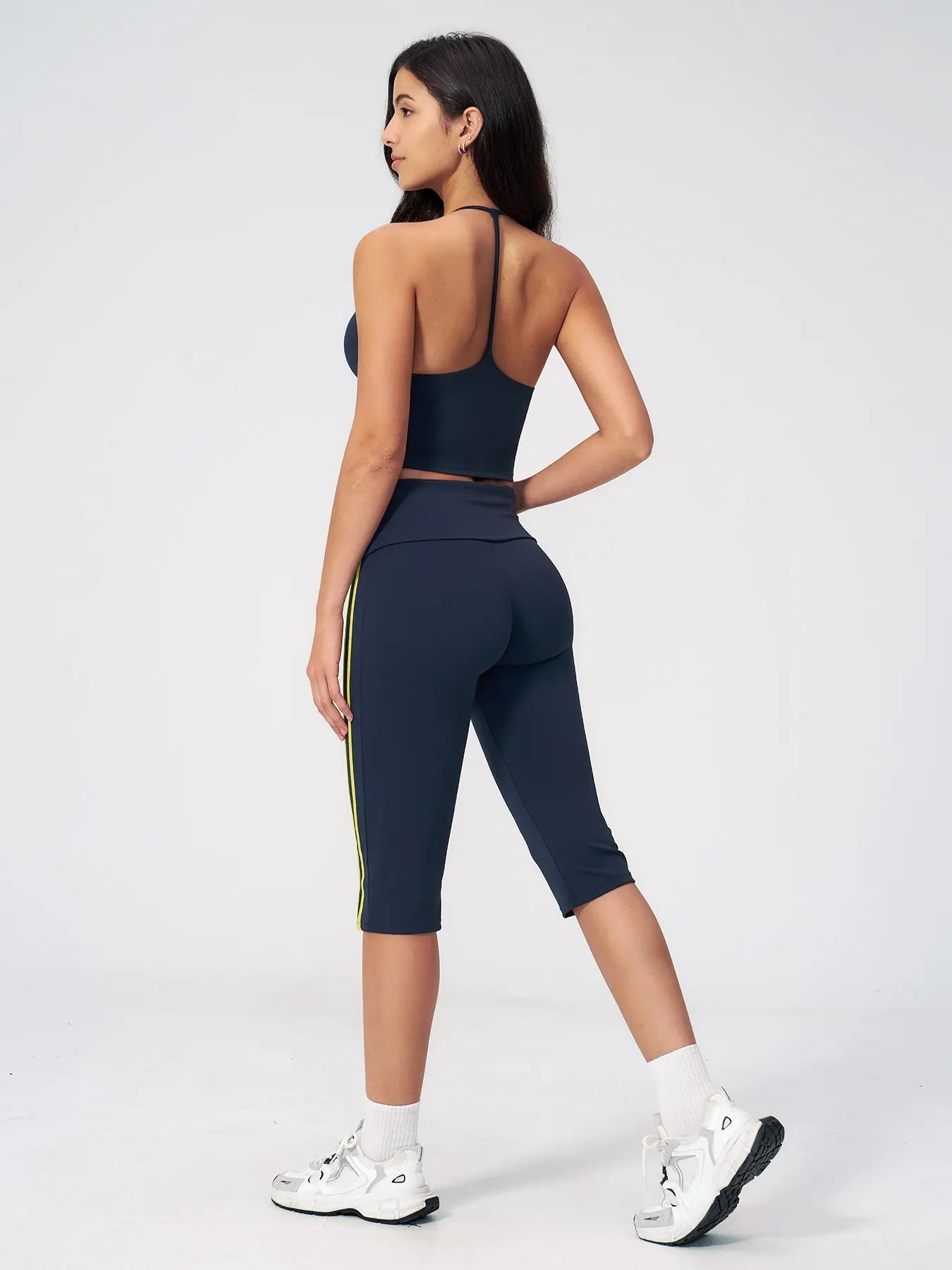 European and American Yoga Set, Two-Piece Activewear Set Sportswear for Outdoor Activities - image 6