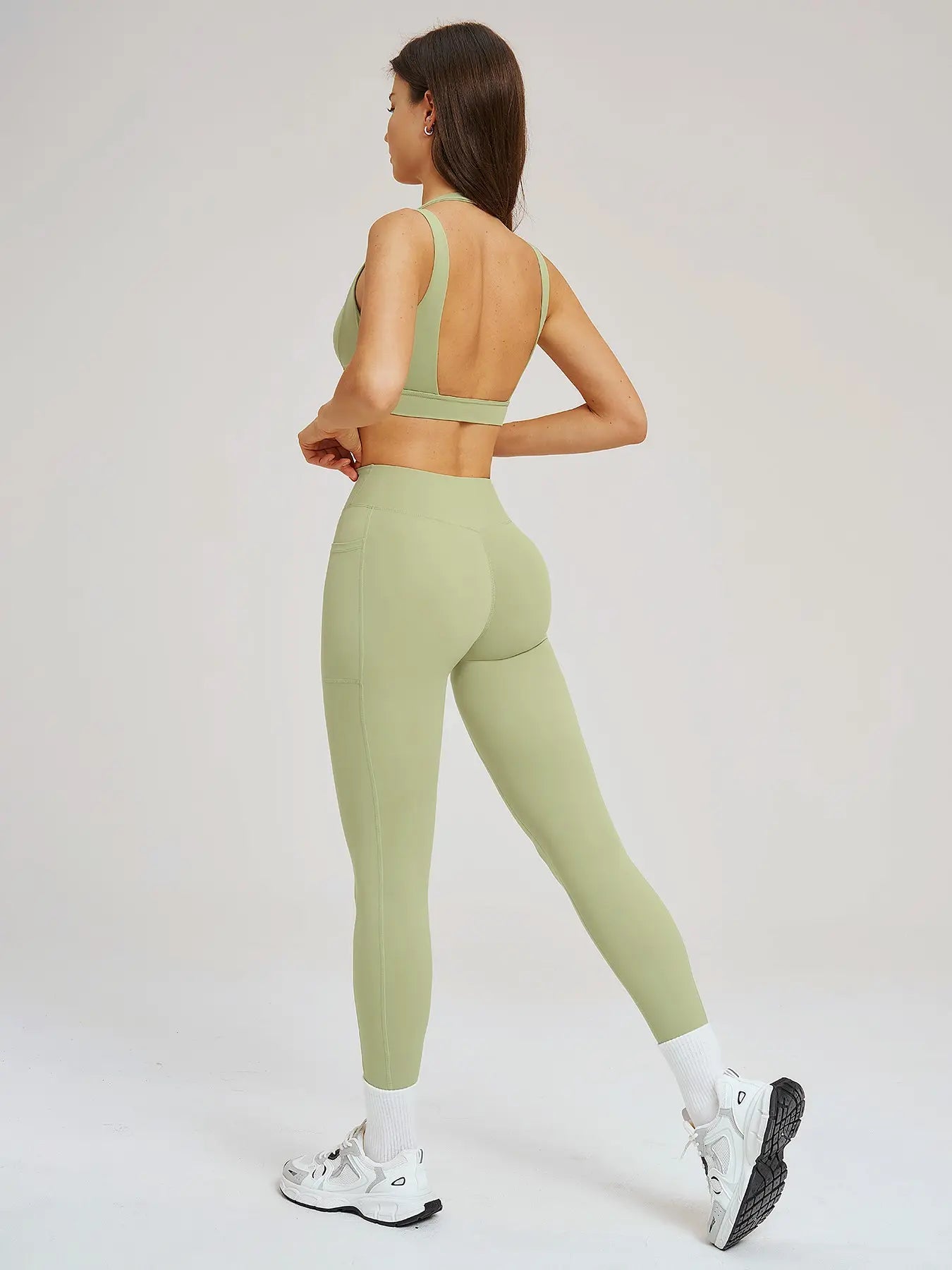 High-End Feel Yoga Set, Tight-Fitting Backless Sporty High Stretch Fashion Yoga Clothes - image 6