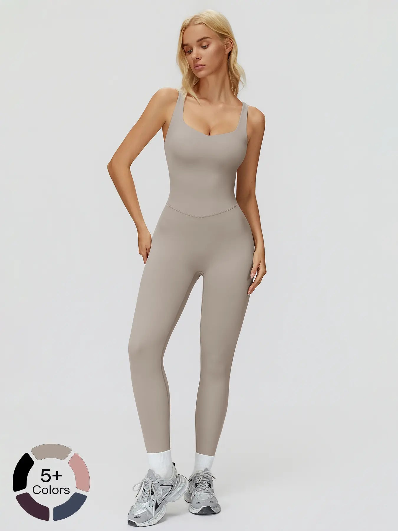 Women's Sporty Yoga Pants, Above-The-Knee Tight-Fitting Design