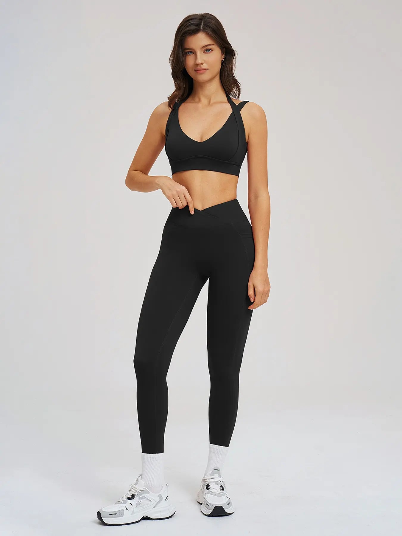 High-End Feel Yoga Set, Tight-Fitting Backless Sporty High Stretch Fashion Yoga Clothes - image 5