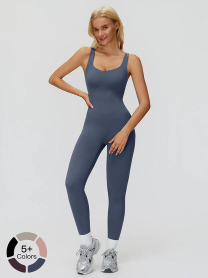 Women's Sporty Yoga Pants, Above-The-Knee Tight-Fitting Design