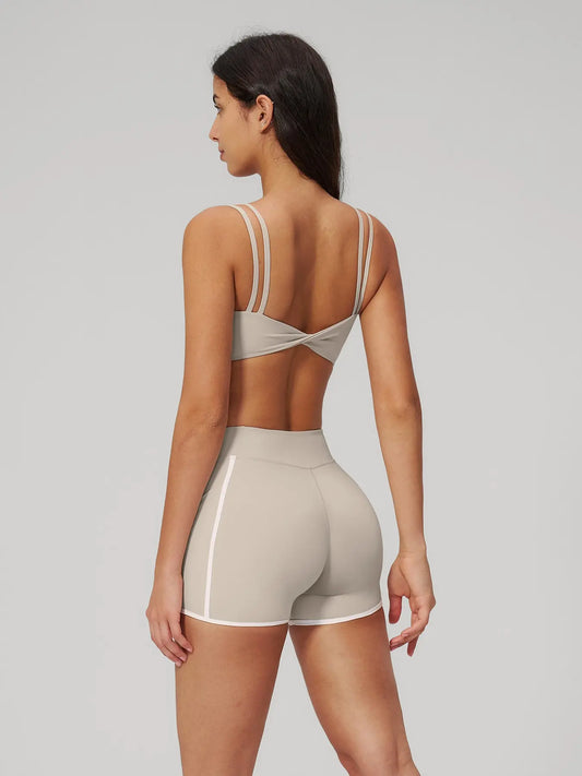 Women's Bare-Look Yoga Set, Contrast Stitching - image 2