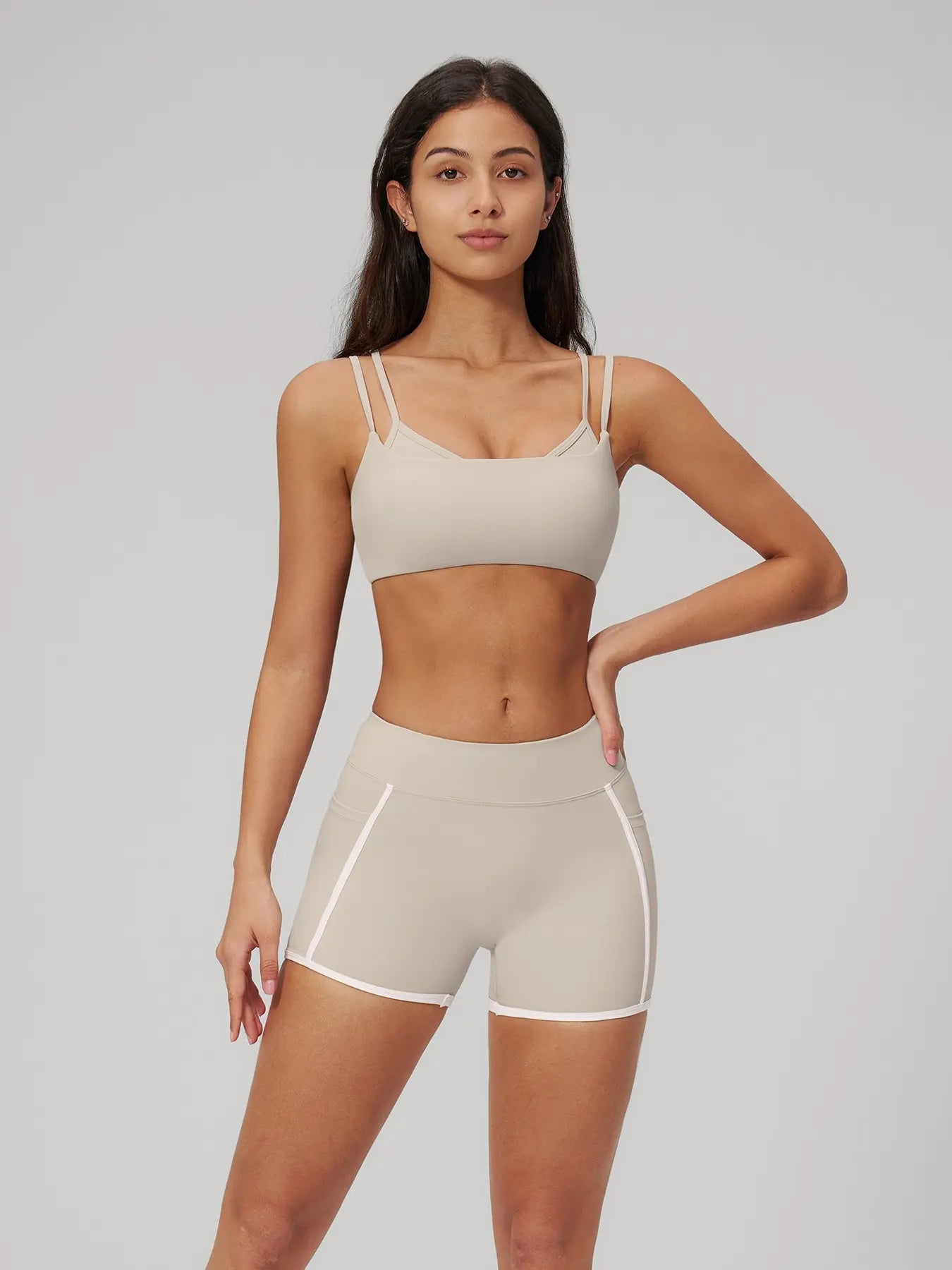 Women's Bare-Look Yoga Set, Contrast Stitching - image 9
