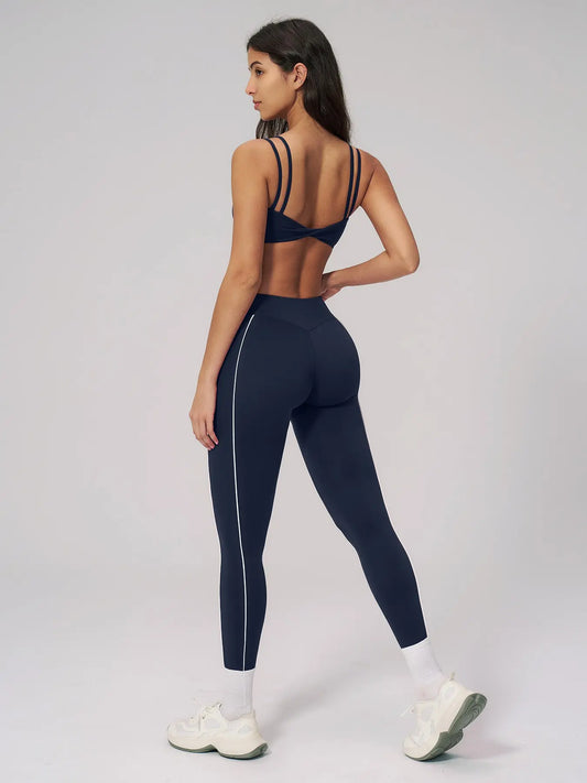 Women's Bare-Look Yoga Set, Contrast Stitching - image 2